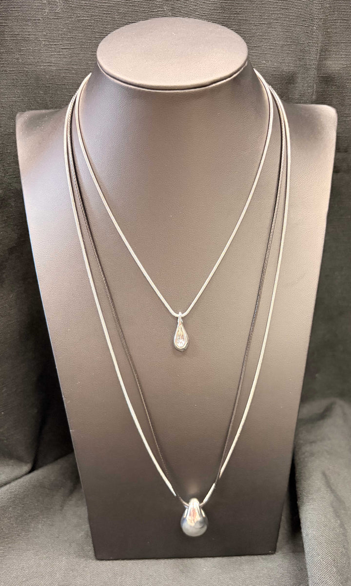 Teardrop Pendant Layered Necklace