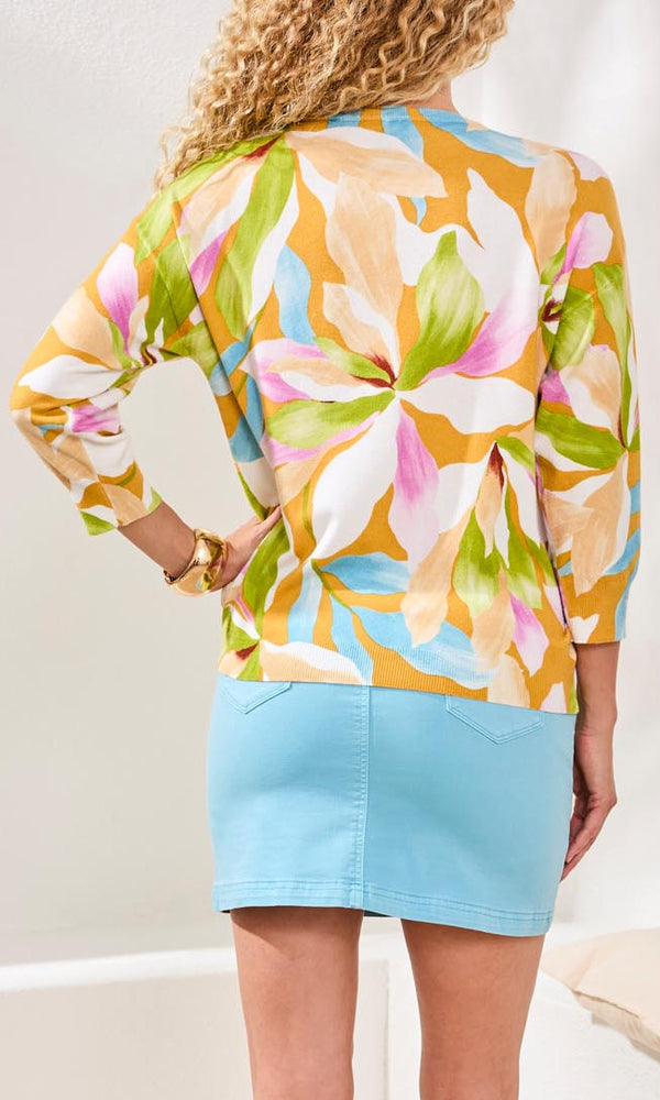 Abstract Floral 3/4 Sleeve Knit Top
