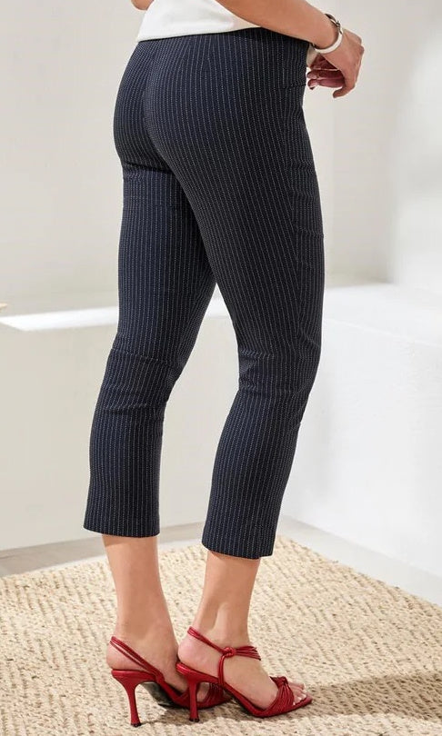 Button Accent Pinstripe Capri