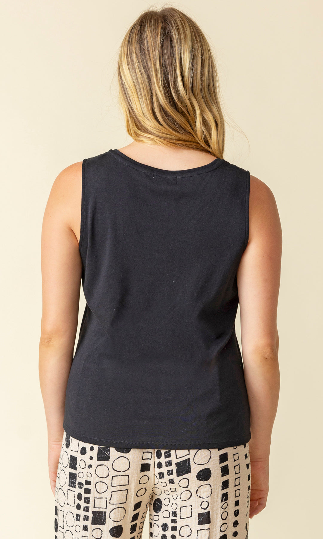 Side Slit Scoop Neck Tank Top