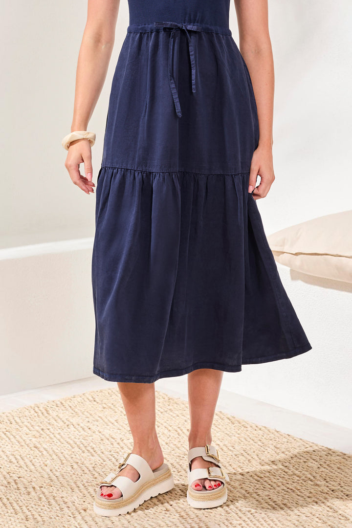 Sleeveless Tie-Waist Tiered Midi Dress