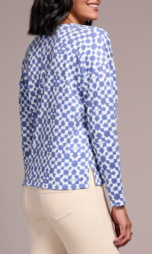 Soft Knit Top With Side Slits