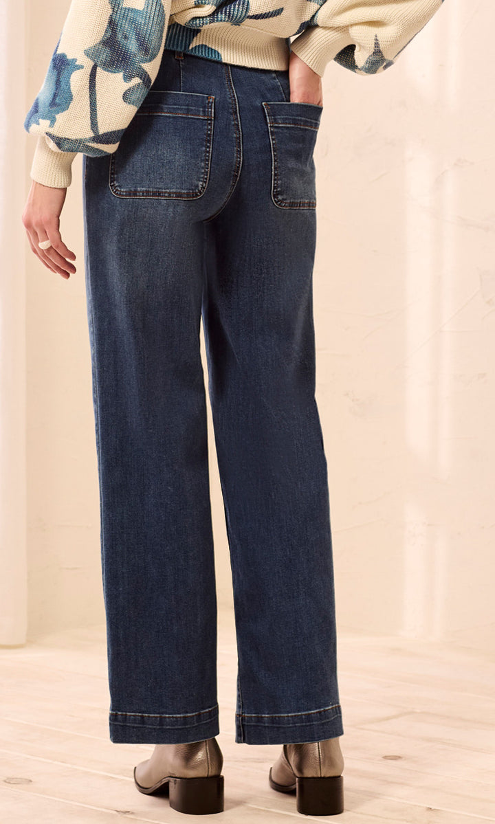 Wide Leg Patch Pocket Jeans