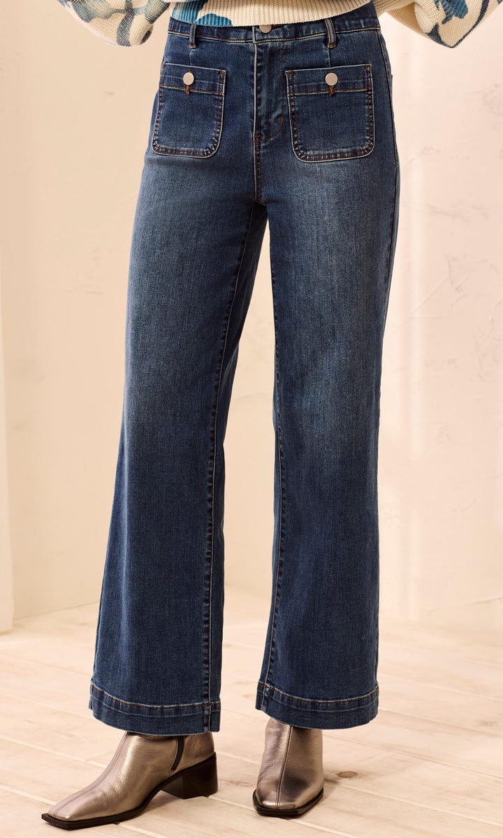 Wide Leg Patch Pocket Jeans