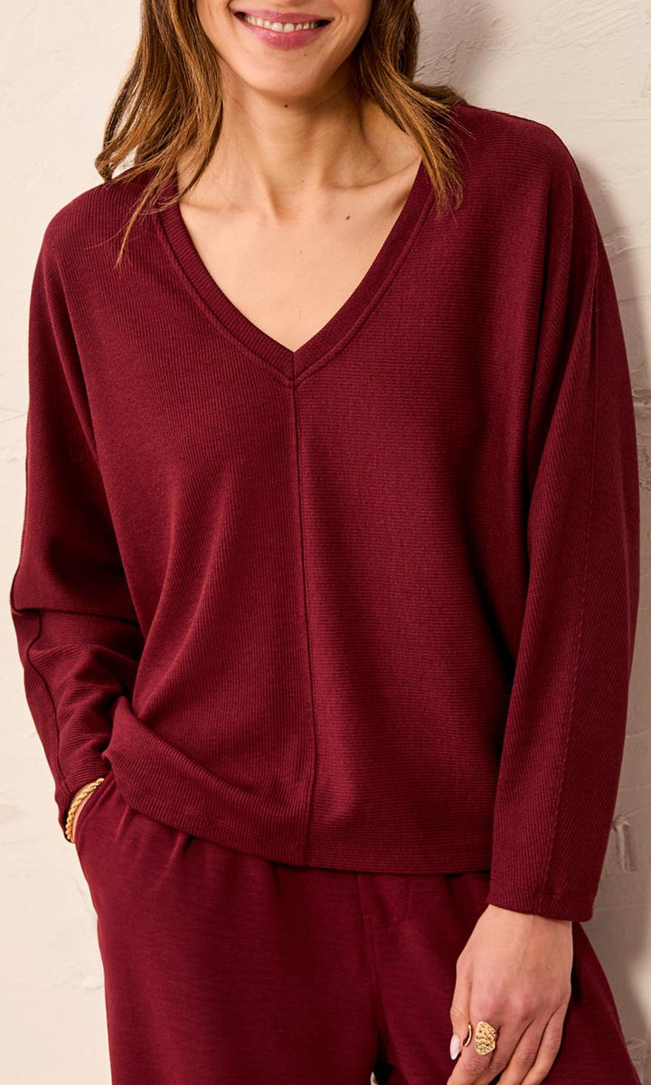 Ribbed V-Neck Long Sleeve Top