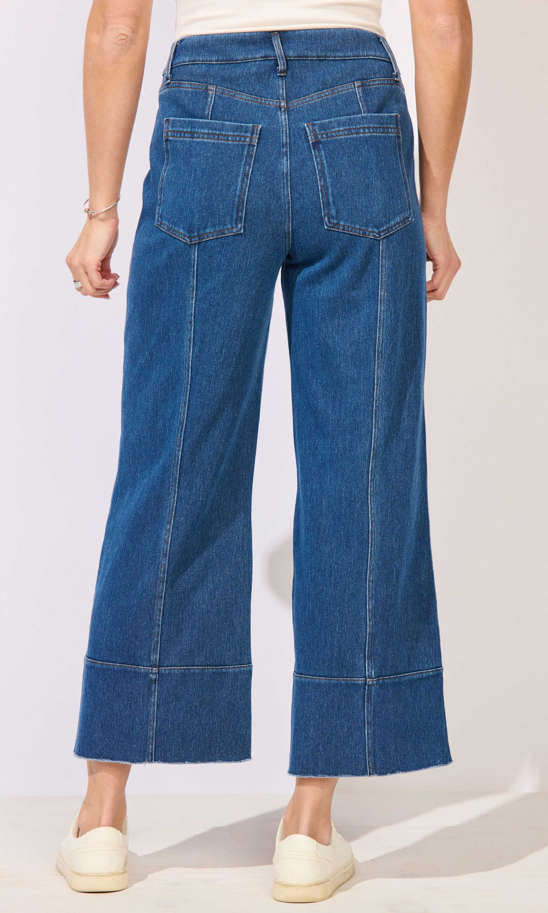 Wide Leg Cropped Jeans