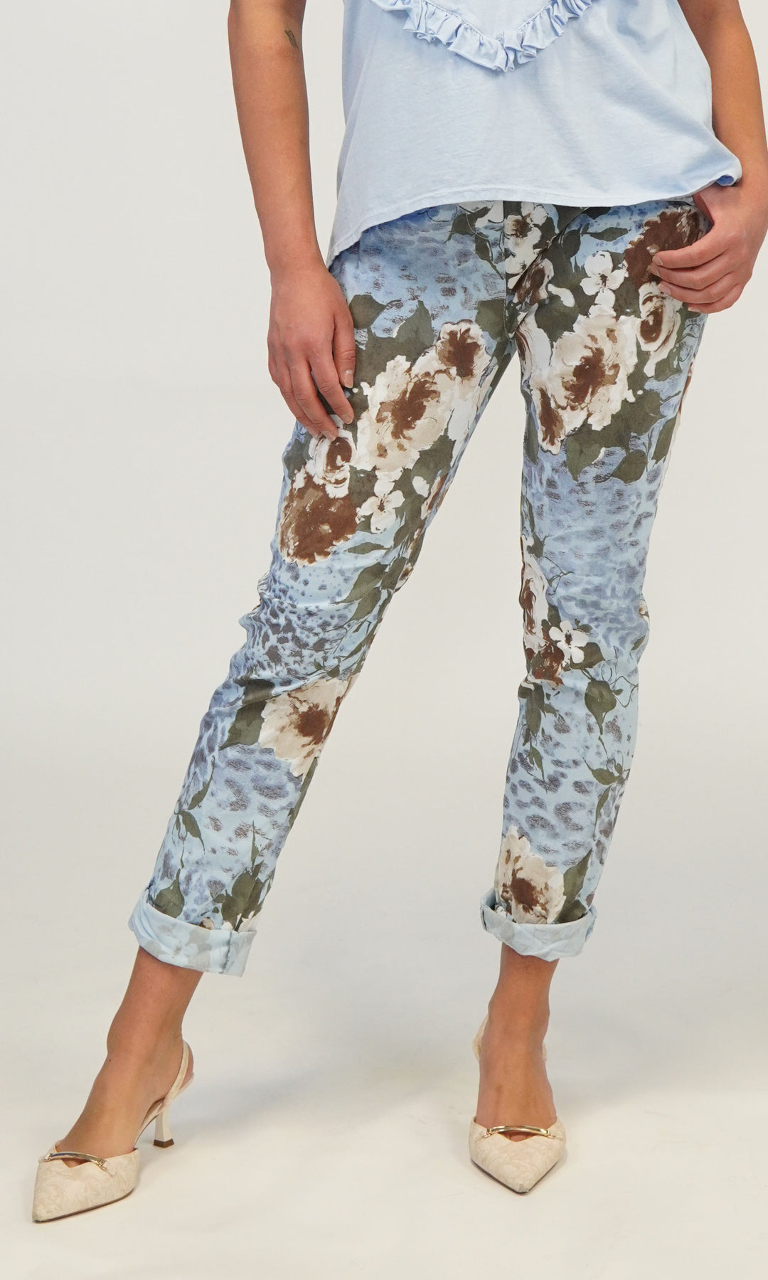 Floral Print Cropped Slim Leg Pant