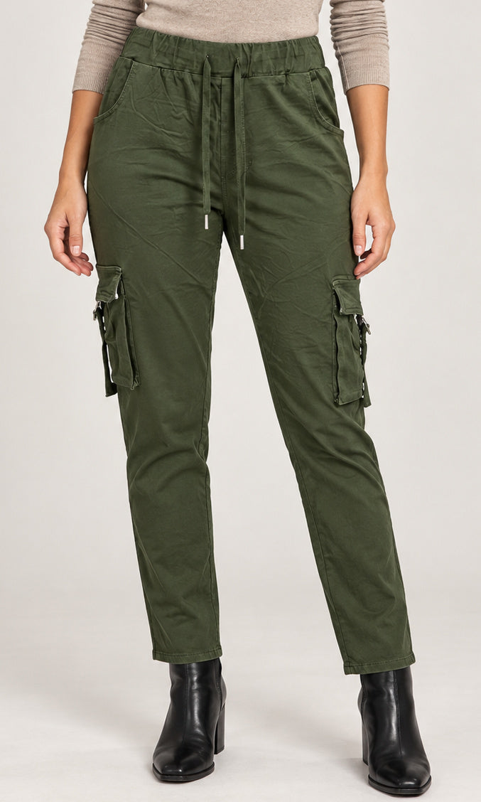 Multi-Pocket Tapered Cargo Pants