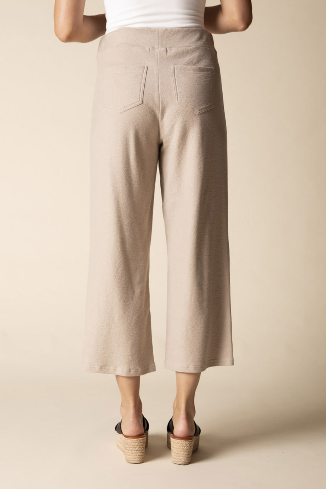 Button Detail Cropped Lounge Pant