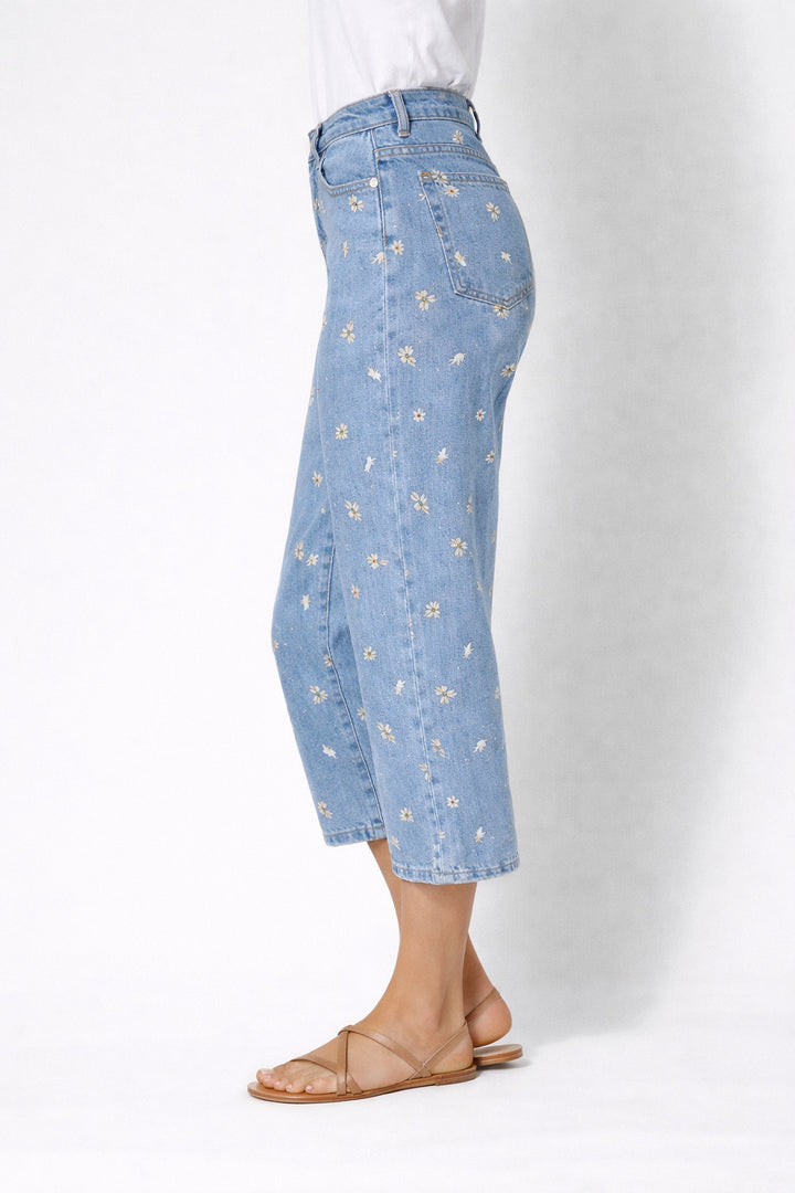Embroidered Cropped Denim Jeans