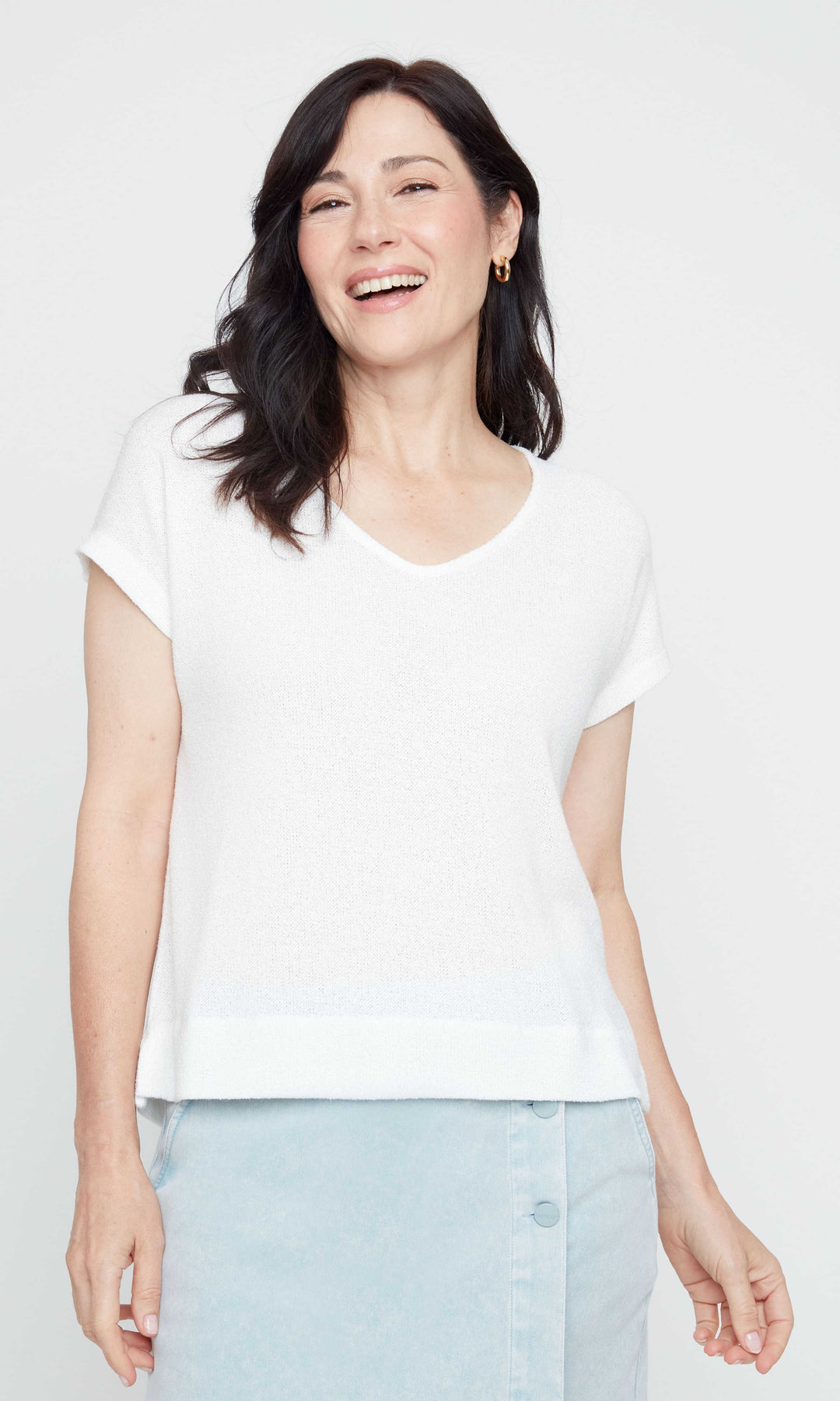 Lightweight V-Neck Short Sleeve Knit Top