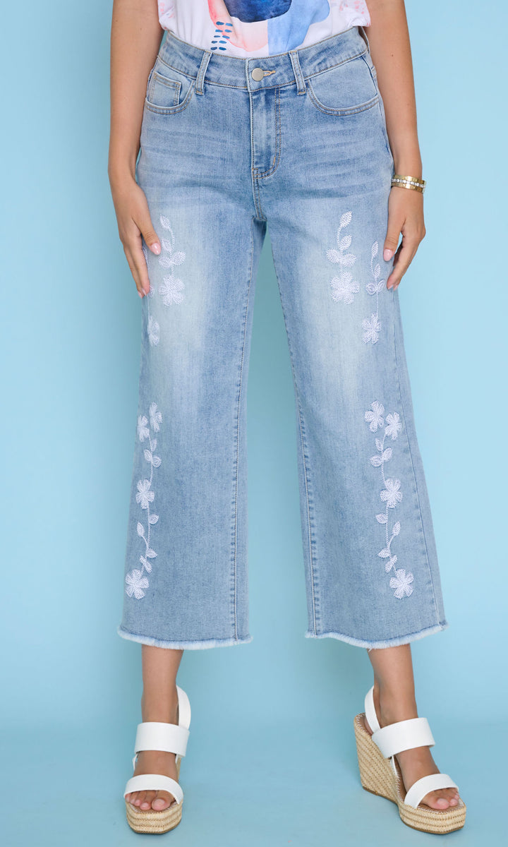 Embroidered Cropped Wide-Leg Jeans