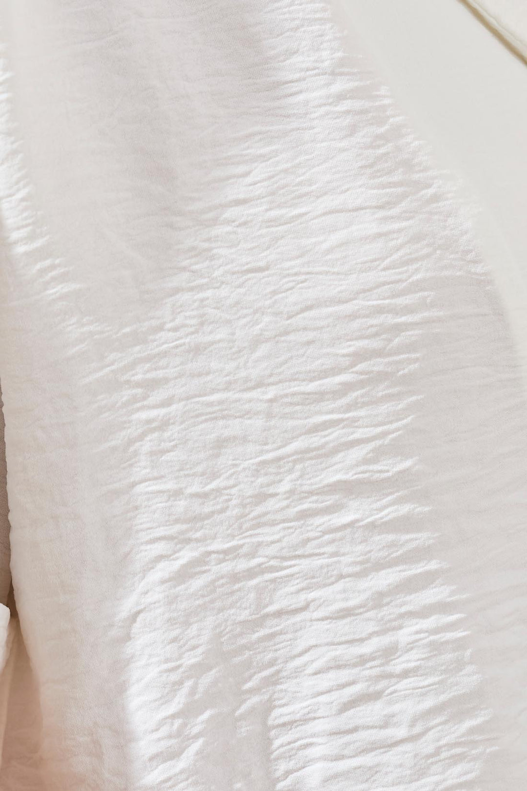 Textured Relaxed Fit Short Sleeve Blouse