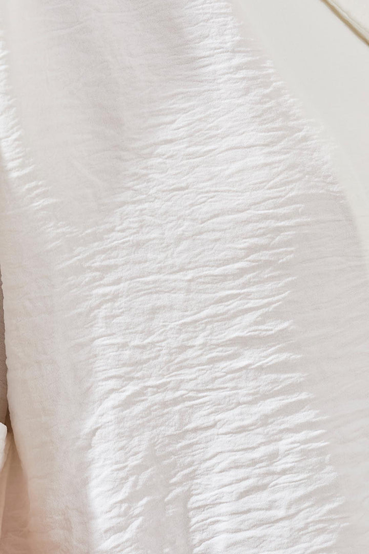Textured Relaxed Fit Short Sleeve Blouse